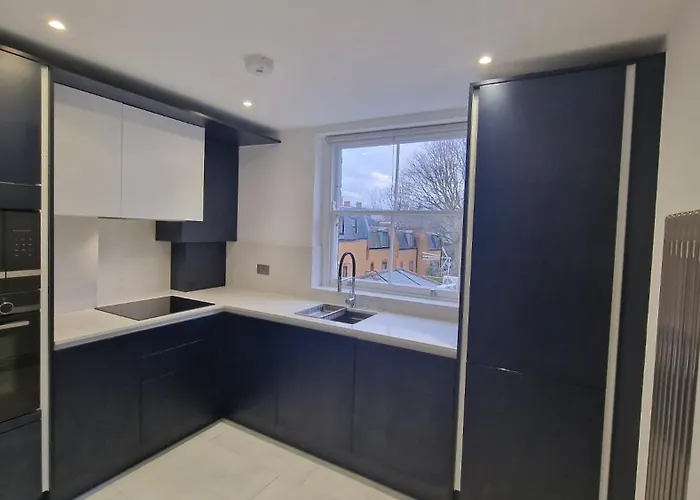 Star London Edgware Road 2-Bed Haven