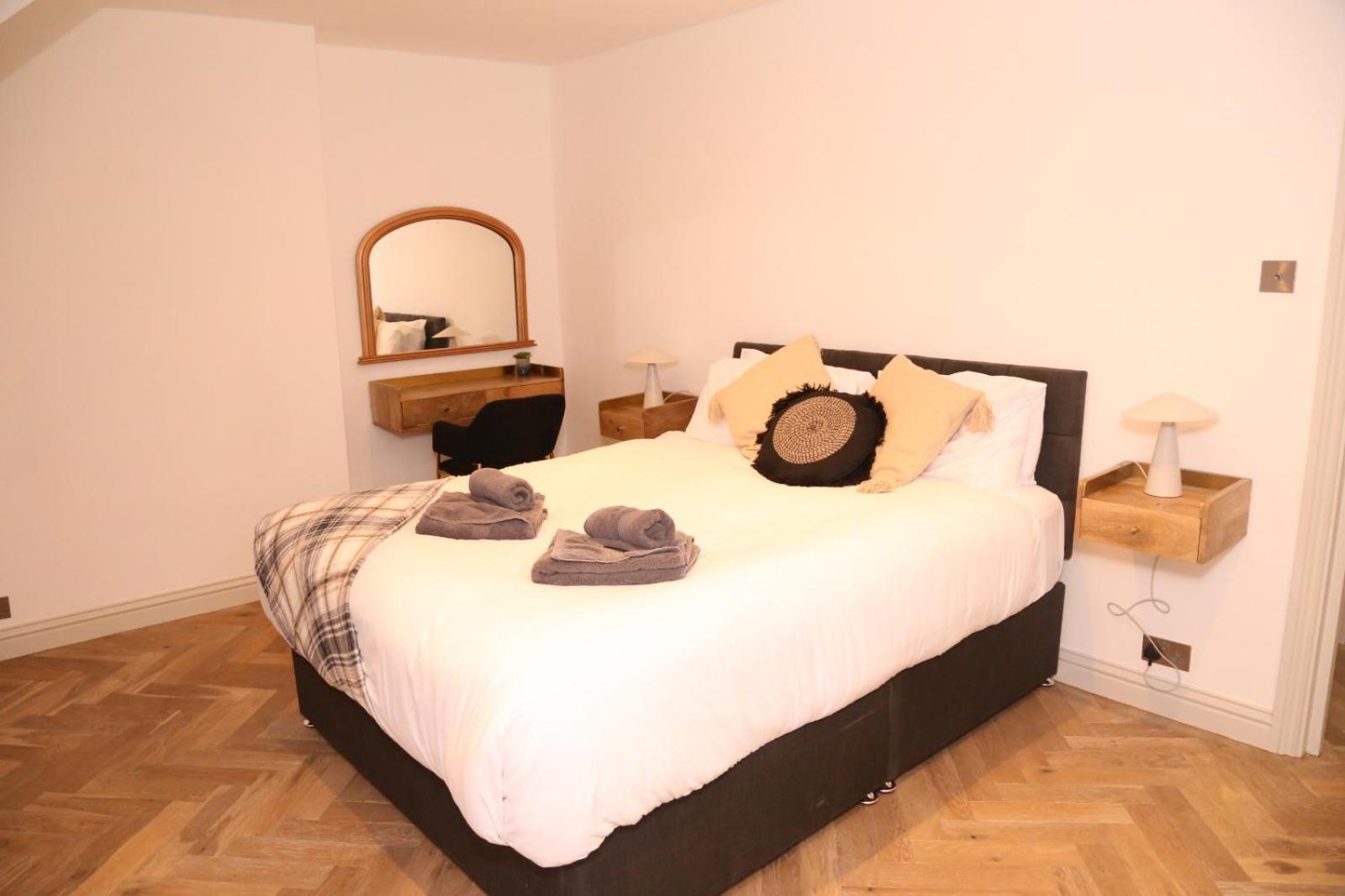 Star Edgware Road 2-bed Haven Londra