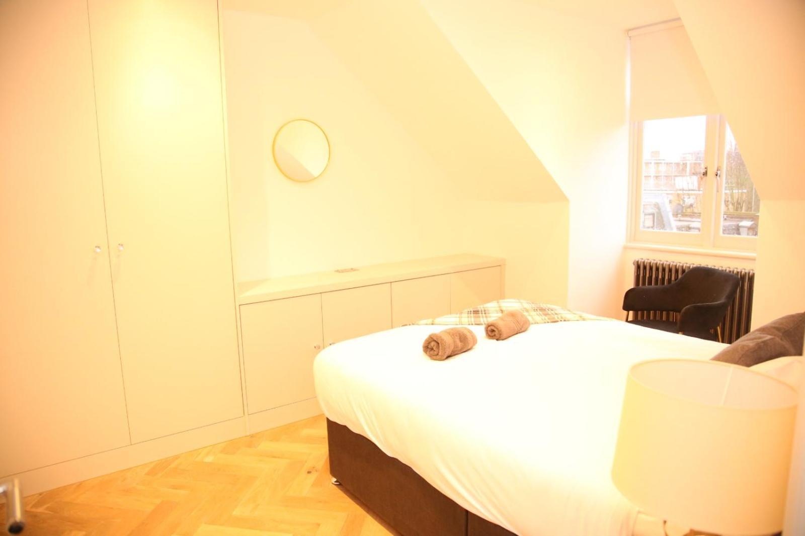 Star Edgware Road 2-bed Haven Londra